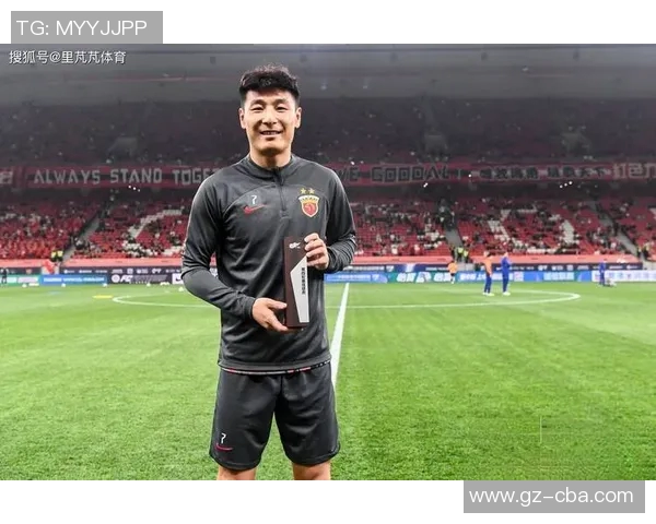 足球明星身高180的魅力与成就解析以及对比赛的影响探讨